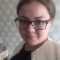 Елена Хахалина