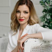  ЯКУНИНА  Елена 