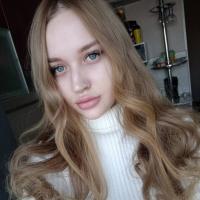 Элина Плакан