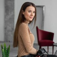 Яна