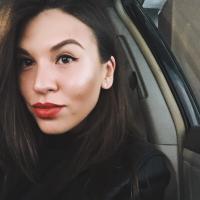 Alina L