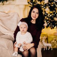 Julia-mama-poli