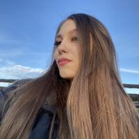 Полина