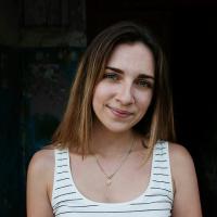 Алёна Путилова