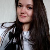 Оля