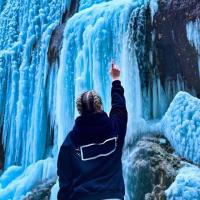 🌸 𝒦𝓇𝒾𝓈 𝒟𝒶𝓋𝒾𝒹𝑜𝓋𝓃𝒶 🌸