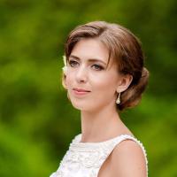Полина