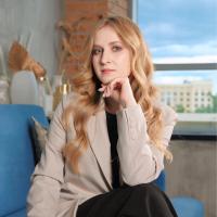 Елена Полякова
