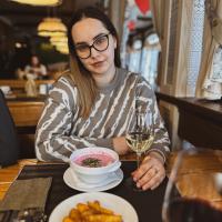 Полина