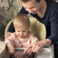 Yana_mom