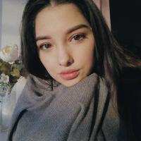 Nelya  Hester