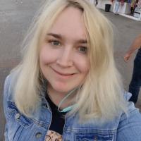 Полина
