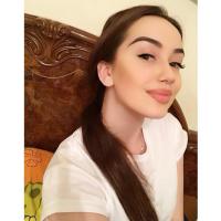 Полина