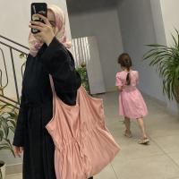 Mom_naira