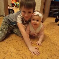 Анна Захарова