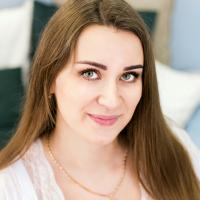 Аня