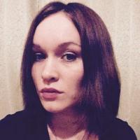 Юлия Шелковникова
