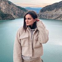 Полина