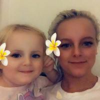 MumtoHollie