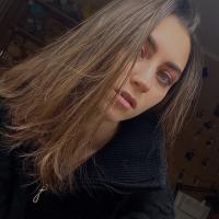 Полина