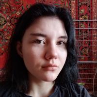 Полина Есарева