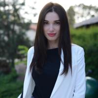 Алина