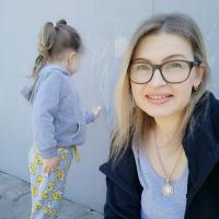  Alina