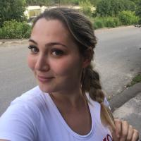 Елена Попова