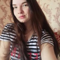 Оля