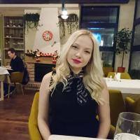 Полина