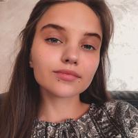 Irina Senik