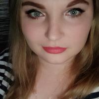 Алина Ворона