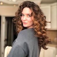Полина
