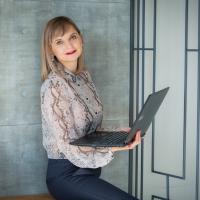 Елена Петрухина