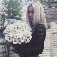 Янина Белая