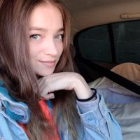 Аня