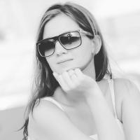 Елена Стоянова