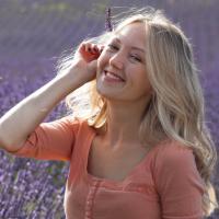 Анна Хворова