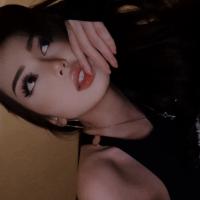 Zhaniya 💕