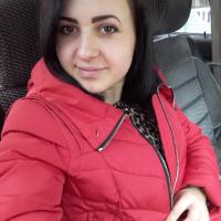 Алёна Холич