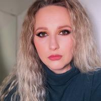 Алина