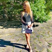 Elena 
