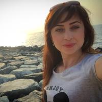 Елена ,,Мама Сабрины❤❤❤мы с дочей рады бы познакомится и проводить прогулки в весёлой компании ,пишите будем общаться вместе гулять ))