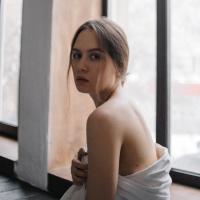 Полина