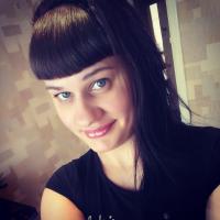 Лена Чумак