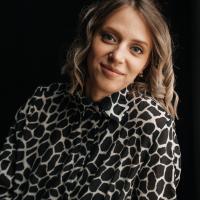 Алина