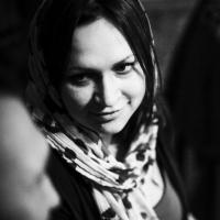  Carina Ololenko