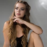 Alina✨