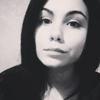 Анжелика Ларина