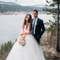 Алина
